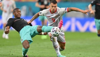 开云下载-能攻善守诠释何为巨星 全能阿拉巴给皇马出难题