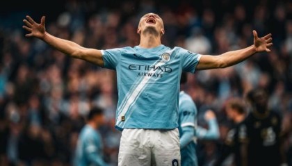 狂飙多库配多功能哈兰德 曼城找回了“胜利文化”