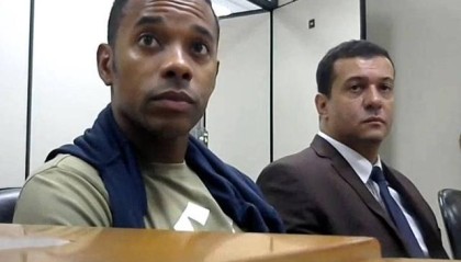 开云下载-罗比尼奥监狱生活怎么样？先单独关押10天再说！