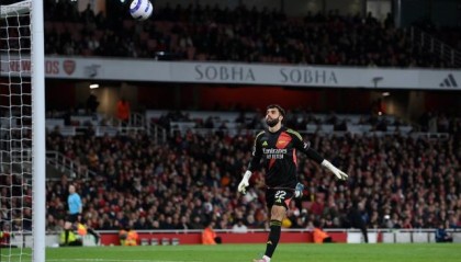 开云体育网址-【英超】阿森纳2比2水晶宫，利物浦再拿1分就夺冠