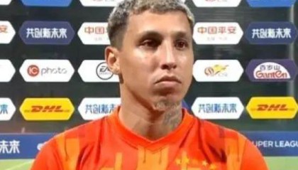 开云下载-【中超】克雷桑制造2球陈蒲替补绝杀 亚泰1比2泰山