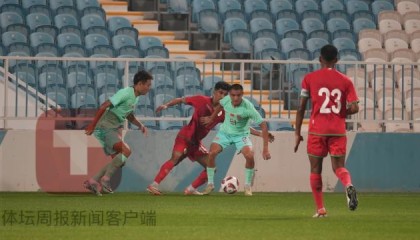 开云下载-马德兴：国足有拼劲 状态未达最佳中场组合待完善